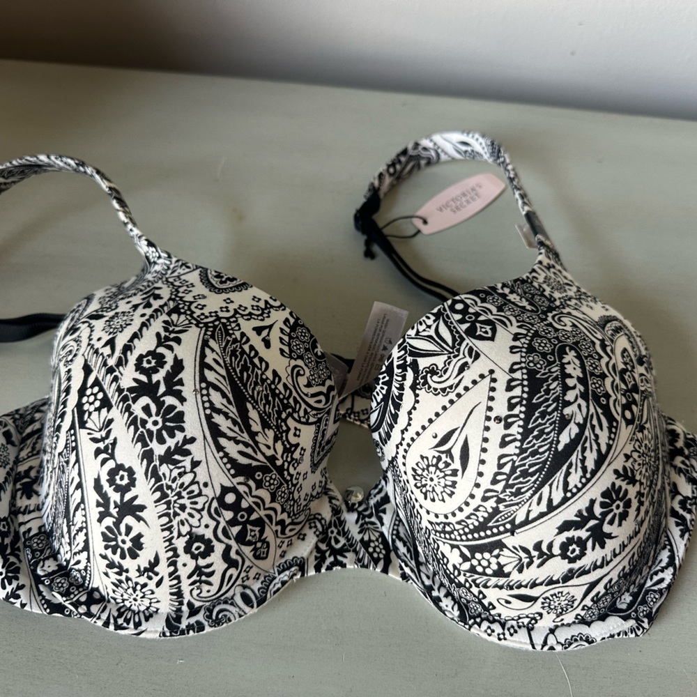 Victoria secret lined perfect coverage bra black white floral  34c